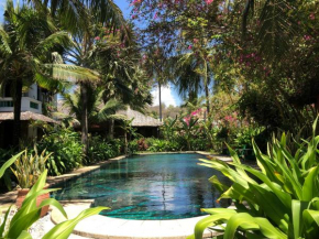 Отель Full Moon Beach Resort  Фантхьет